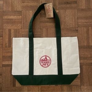 Trader Joe’s large canvas tote bag in green